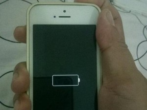 电脑充电满电开不了机的原因及解决方法（探究电脑充电满电无法开机的问题，分享实用解决方案）